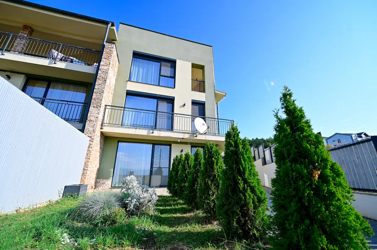 FLH - Transylvanian Villa with Mountain View